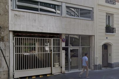 Parking Métro Lourmel - rue Vasco de Gama - Paris 15