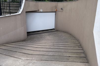 Parking 22 quai du Châtelet - Orléans