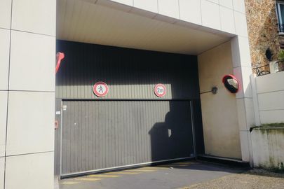 Parking 3 avenue Bourgain - Issy les Moulineaux