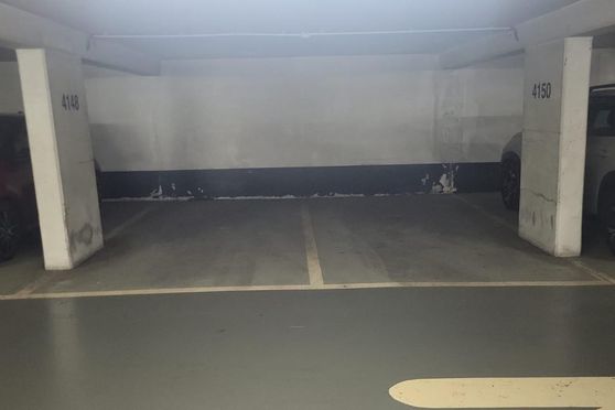 Vignette parking Cinéma Le Balzac - 31 avenue de Friedland - Paris 8