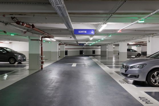 Vignette parking Gare Montparnasse - avenue du Maine - Paris