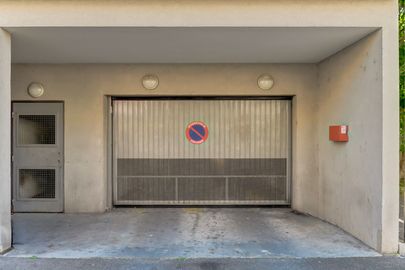 Parking 8 rue Antoine Vacher - Meyzieu