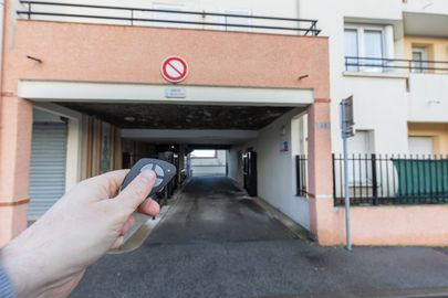 Parking 6 rue gabriel péri - Grigny