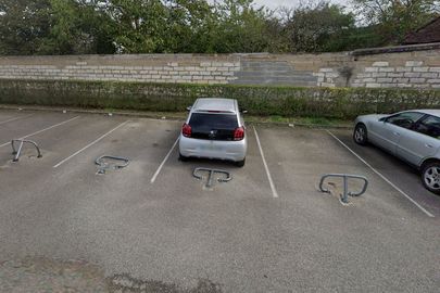 Parking 1 rue Bon Pasteur - Sens