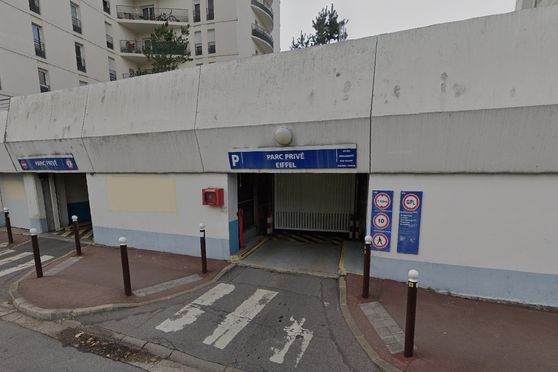 Vignette parking Métro Créteil-L'Échat (Hôpital Mondor) - Héliport - rue Gustave Eiffel