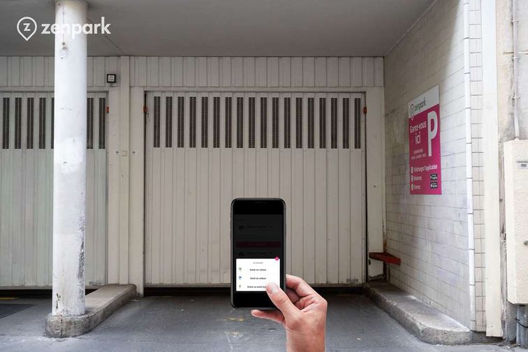 Paris - Pont Cardinet - Brochant - Parking 1 - Parking réservable en ligne - Paris