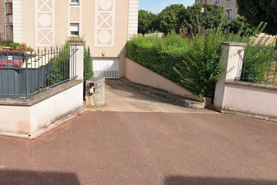 Vignette parking 7 rue parmentier - Sens