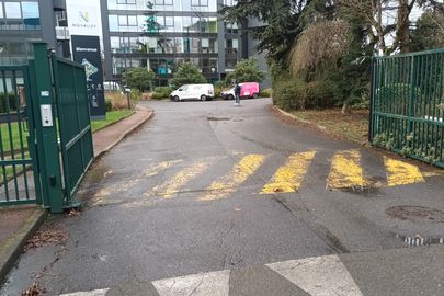 Parking UCPA Sport Station - rue du Petit Clamart - Vélizy Villacoublay
