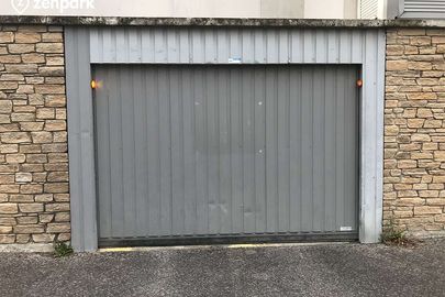 Parking La Courneuve - Stade de France - rue du Maréchal Lyautey