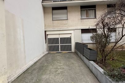 Parking Golden Media International - 66 rue des Entrepreneurs - Paris 15