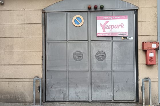 Vignette parking 800 avenue Roger Salengro - Chaville