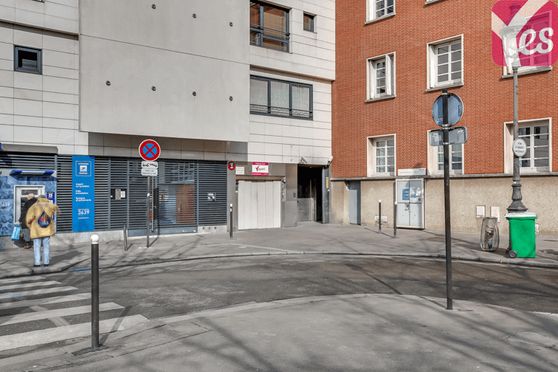 Vignette parking Place Jeanne d'Arc - Olympiades - Paris 13