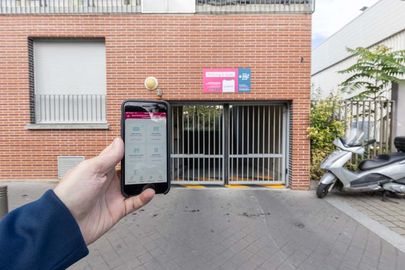 Parking Tramway Six routes - rue Paul Langevin - La Courneuve