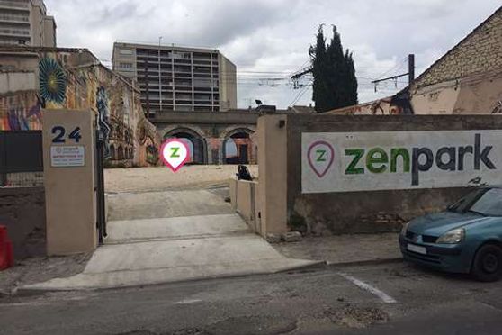 Vignette parking Nîmes - Gare de Nîmes - SCI Valfons