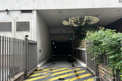 Parking Métro Saint-Sébastien - Froissart - 86b rue Amelot - Paris 11