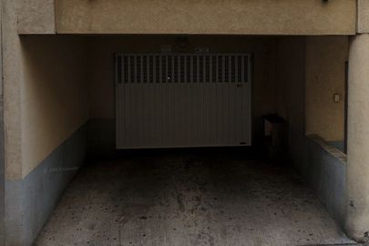 Parking Atelier Tino Di Santolo - rue Seguier 30000 Nimes - Nîmes