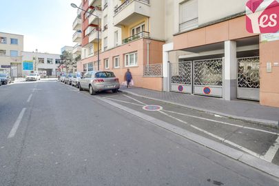Parking Rue Eiffel - Saint Denis
