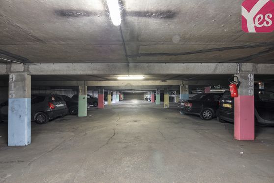 Vignette parking Métro La Dhuys - rue Lucien Piron - Rosny sous Bois