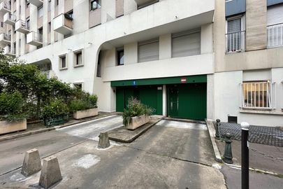 Parking Bibliothèque Oscar Wilde - 32 rue du Borrégo - Paris 20