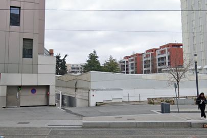 Parking Métro Debourg - avenue Jean Jaurès - Lyon 7