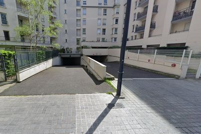 Parking 8 rue le Tintoret - Courbevoie