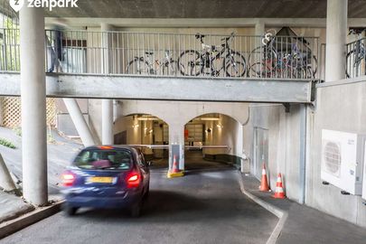 Parking Paris - Hôpital Saint-Louis - SAEMES