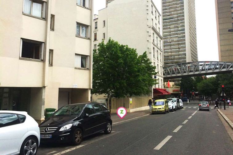 Paris - Pitié Salpêtrière - Nationale - Parking réservable en ligne - Paris