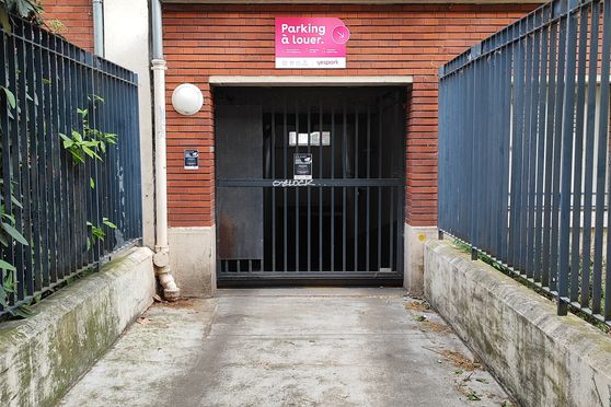 Vignette parking Le Musée du Fumeur - rue Mercœur - Paris 11