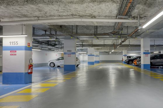 Vignette parking Tram Jaqueline Auriol - rue de Metz - Colombes