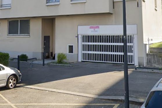 Vignette parking Stade Porte Villeneuve - rue des Colibris 38100 Grenoble