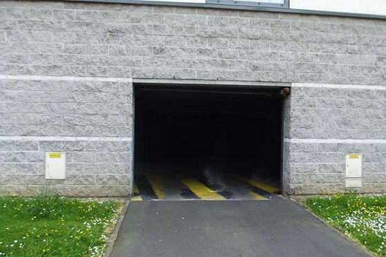 Vignette parking Roubaix - Proche McArthurGlen - Grand place Roubaix