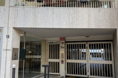 Vignette parking Métro Pasteur - rue du Docteur Roux - Paris 15