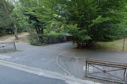 Parking 2 allée fernand léger - Champs sur Marne