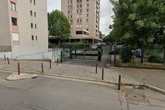 Vignette parking 11 avenue Gaston Monmousseau - Stains