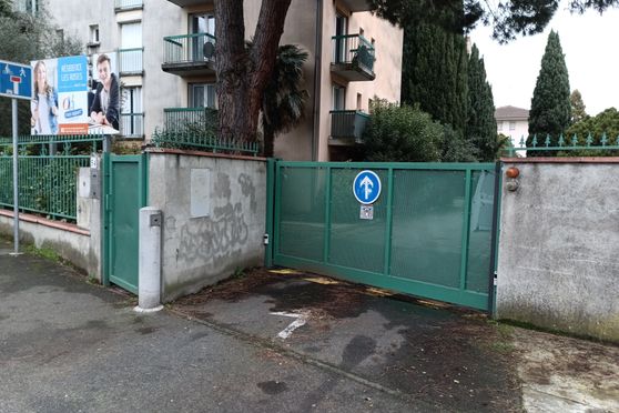 Vignette parking Parc du Sacré-Cœur - rue des Roseaux - Toulouse