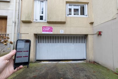 Parking 50 rue defrance - Vincennes