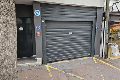 Parking 1 avenue du Président Robert lakota - Vigneux sur Seine