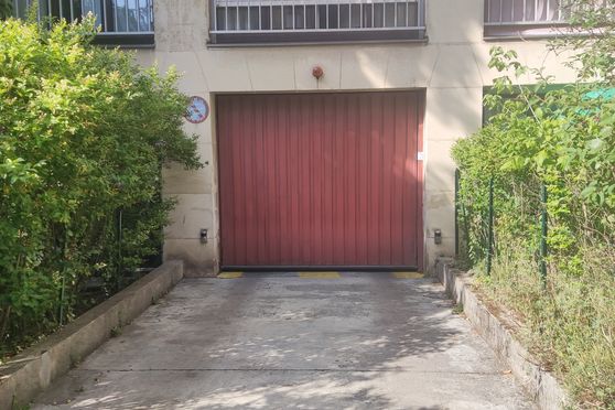 Vignette parking Stade Maurice Arnoux - rue Périer - Montrouge