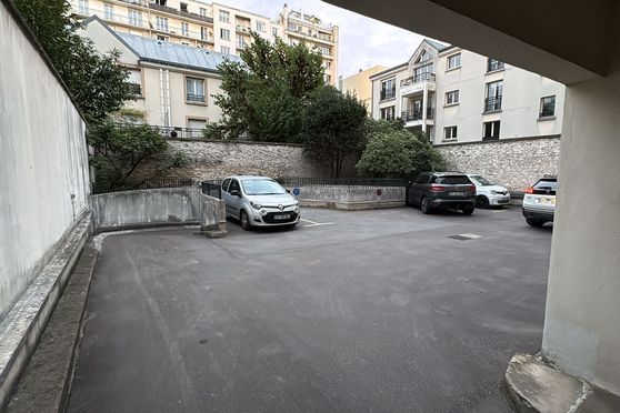 Vignette parking Métro avenue Émile Zola - rue du Théâtre - Paris 15