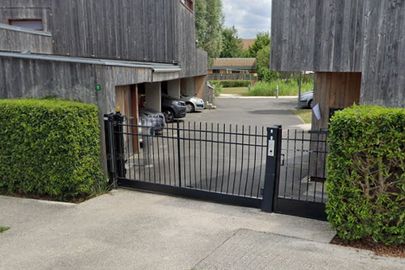 Parking 1 rue des champs Robails - Chanteloup-en-Brie