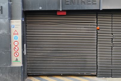 Vignette parking RER Saint-Ouen - rue Madame de Sanzillon - Clichy