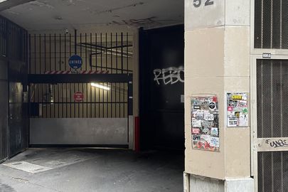 Parking Métro Bréguet - Sabin - rue de la Roquette - Paris 11