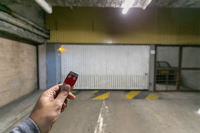 Parking Gare de Saint-Quentin-en-Yvelines - rue Fulgence Bienvenue - Montigny le Bretonneux