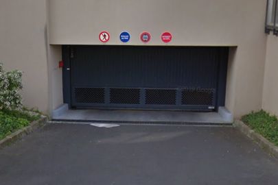 Parking 24 avenue du maréchal joffre - Nanterre