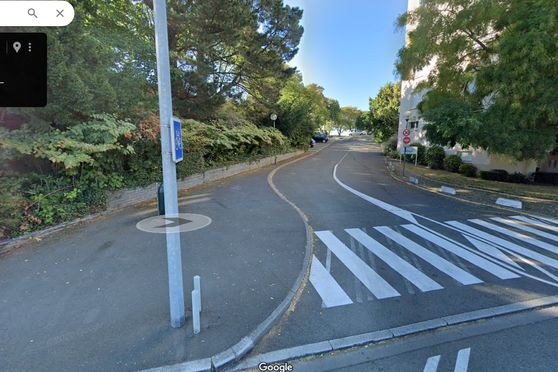 Vignette parking Parc du Puy Garnier - rue Larevellière - Angers