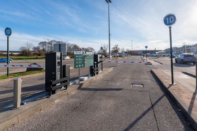 Parking Centre Commercial Nancy Lobau - Auchan Les Allées