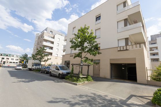 Vignette parking 13 rue de la Liberté - Grigny
