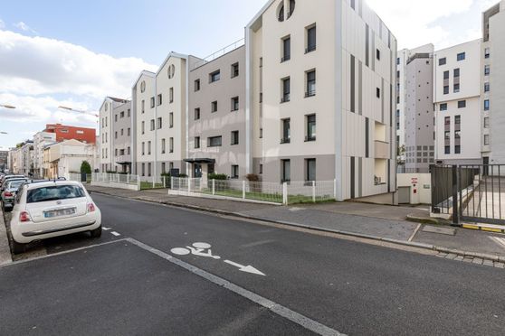 Vignette parking Cimetière de la Guillotière Nouveau - rue des Hérideaux - Lyon 8