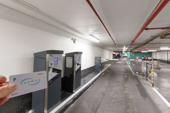 Vignette parking Saemes - rue de Montalembert - Paris 7