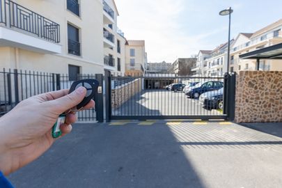 Parking Musée Derain - route de Mantes - Chambourcy